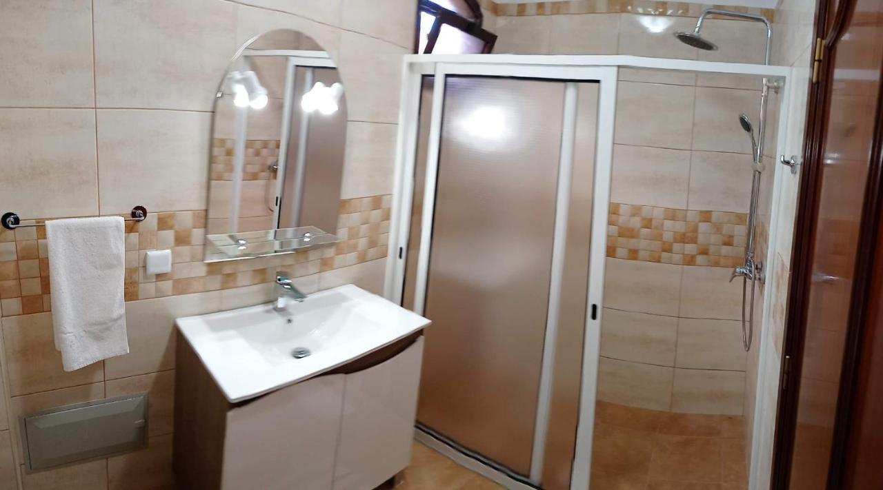 Arcos Grands Suites With Enormous And Private Pool. Arco da Calheta  Exterior foto