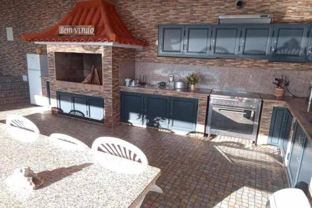Arcos Grands Suites With Enormous And Private Pool. Arco da Calheta  Exterior foto