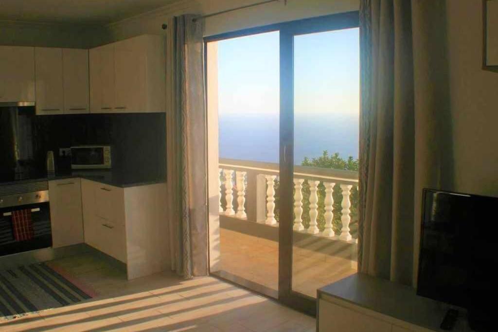 Arcos Grands Suites With Enormous And Private Pool. Arco da Calheta  Exterior foto