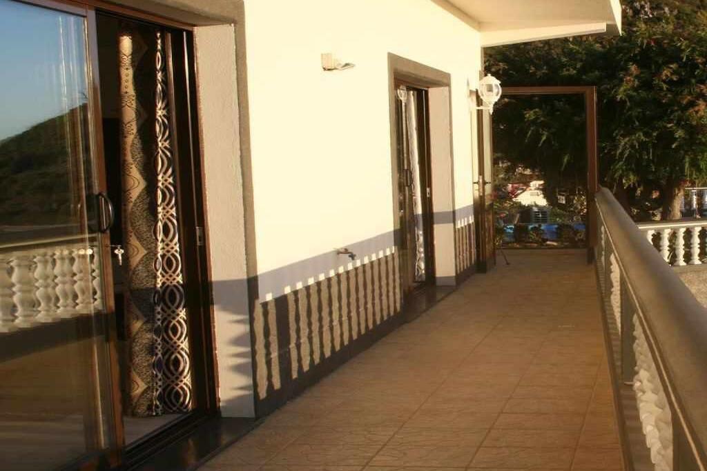 Arcos Grands Suites With Enormous And Private Pool. Arco da Calheta  Exterior foto